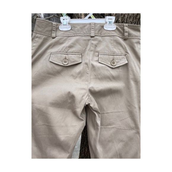 Reitmans Beige Crop Pants Capri Mid Rise Cuffed Stretch Sz 5 - Picture 4 of 8
